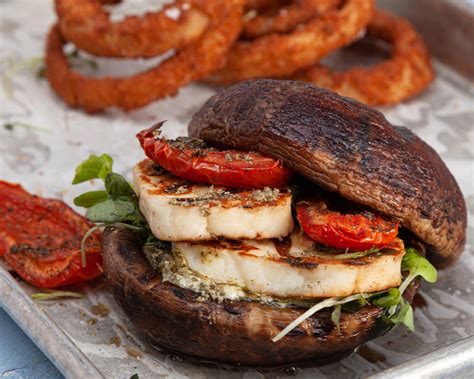 Burgers 5 Ways | Metropolitan Market