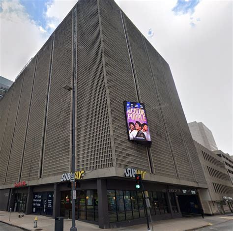 Metropolitan Garage | Parking Systems of America