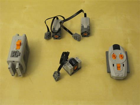 LEGO Remote Control Robots 的图像结果
