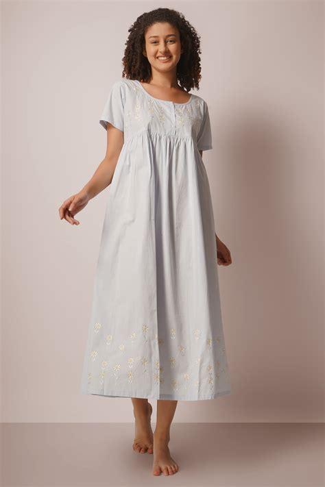 Sunflower Embroidered Nightdress: Luxurious & Comfy Sleepwear – After Dark