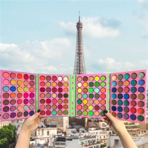 Cosmetics Hub – One Stop Solution for all your beauty needs