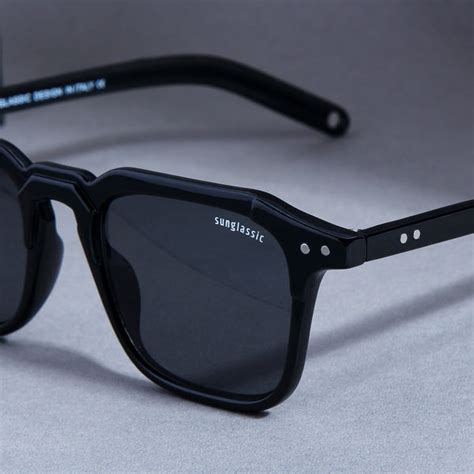 Square – Sunglassic.in