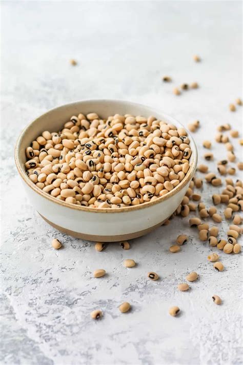 How to Cook Black-Eyed Peas - Easy No-Soak Method! - Hey Nutrition Lady