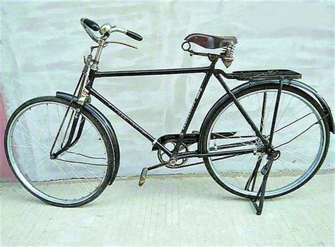 80年代一辆“28大杠”自行车，放现在价值多少？_凤凰网