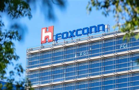 वेदांता से डील टूटने के बाद Foxconn को मिला नया पार्टनर, जल्द भारत में ...