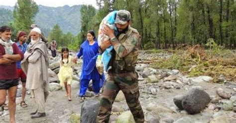 Heroes: J & Kashmir Floods: The Unsung Heroes of Rescue Operations ...