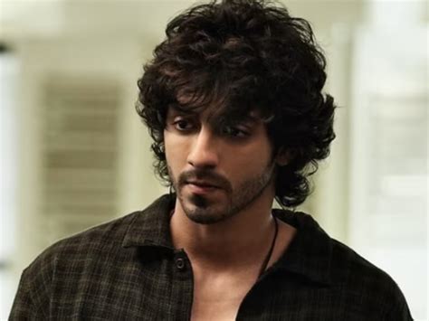 Ahaan Panday to surprise fans again: Saiyaara star set to unveil a bold ...