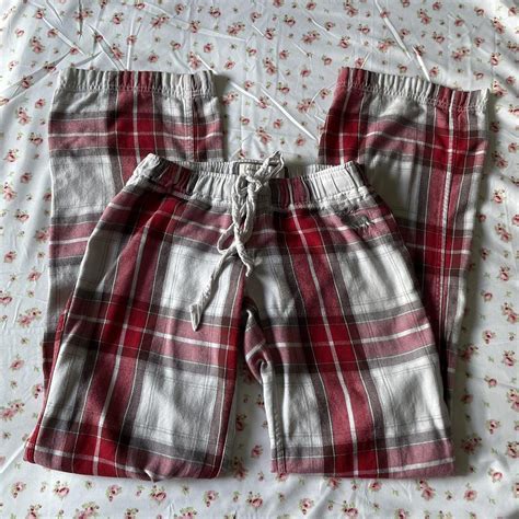 Abercrombie & Fitch Women's Red and White Pajamas | Depop
