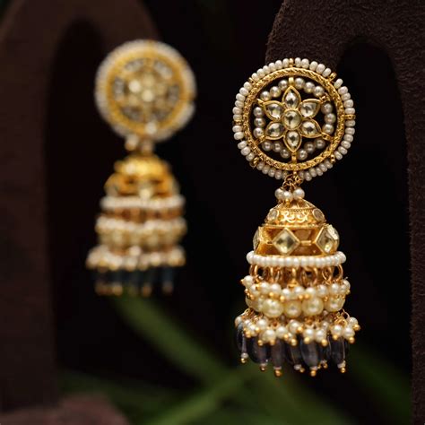Alina Polki Jhumka Earrings