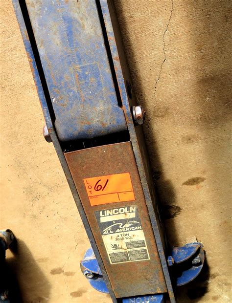 Lincoln All American 4 Ton 3630 KC Hydraulic Floor Jack