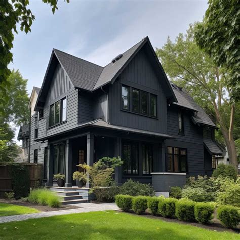 12+ Grey House with Black Trim Inspirations for a Striking Facade