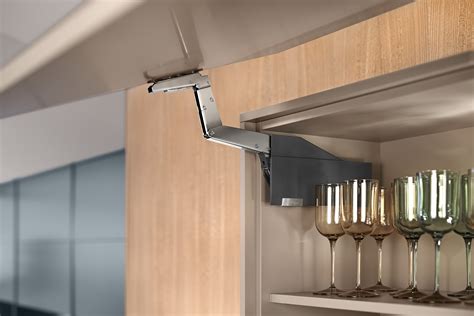 AVENTOS HS top | Blum