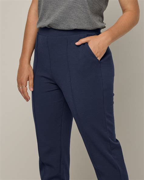 Rosso Straight Merino Wool Ponte Pant - Washed Navy – Rosso Straight ...