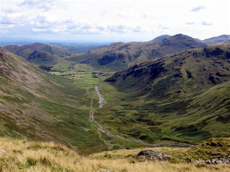 Walk up Scafell Pike | The online guidebook to Scafell Pike - England's ...