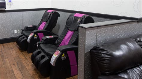 Club en Oklahoma City (NW Expressway), OK | 4202 NW Expressway | Planet ...