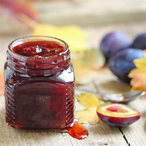 Super-easy Plum Jam