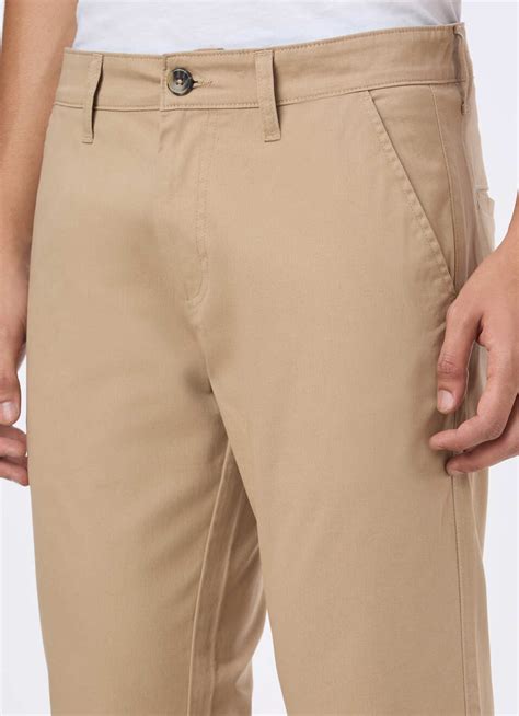 Men Khaki Mid Rise Straight Fit Chinos | Pepe Jeans India