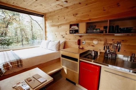 These Cute Cabins With Floor-To-Ceiling Windows Are Coming To Starved ...