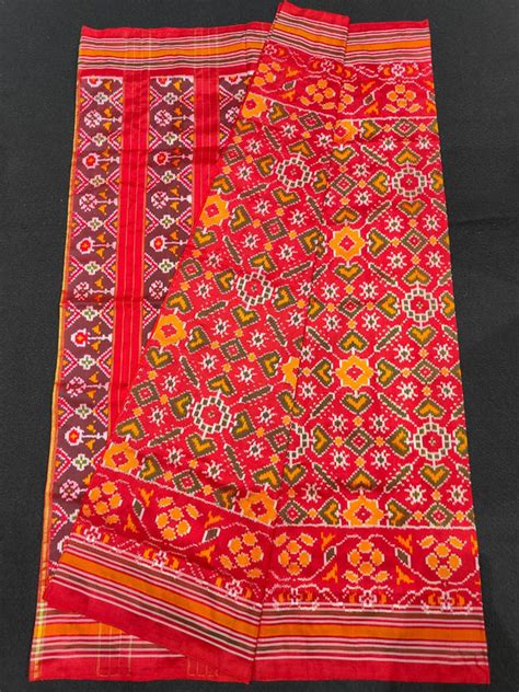 Pochampally Ikkat Silk Patola Red Sari – pochampallysarees.com