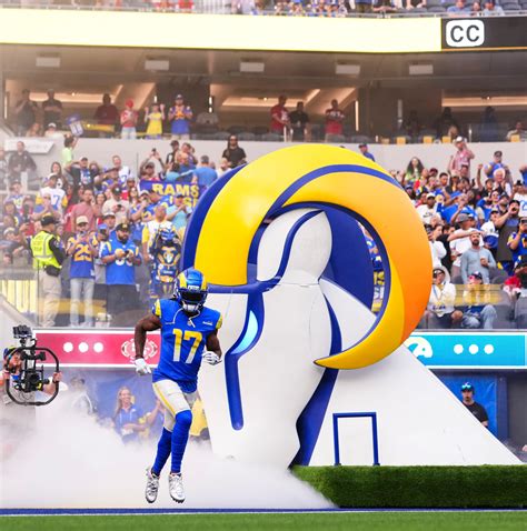 Rams-Colts: Daniel Jones has one of the ‘easier jobs’ a QB1 can have ...