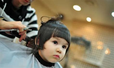 2022年适合宝宝理发的日子-2022年宝宝剪头发吉日-趣丁网