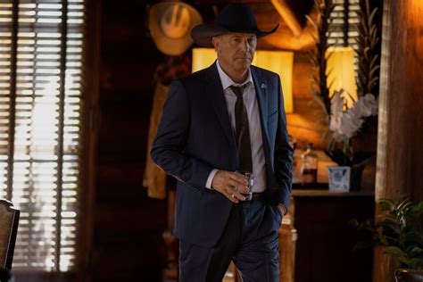 'Yellowstone' Season 5 Episode 1 Preview and Photo Gallery - Parade