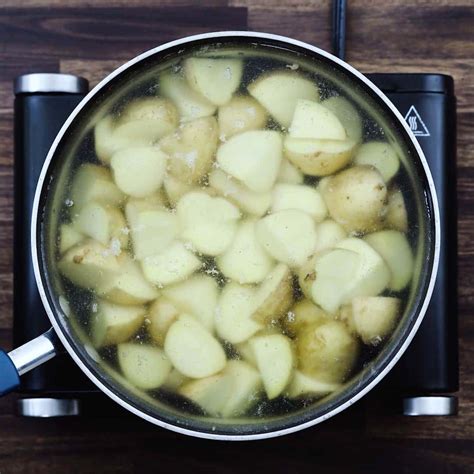 How To Boil Potatoes Without Water