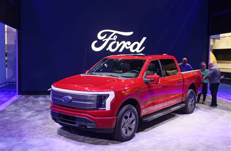 Ford is losing boatloads of money on every electric vehicle sold | TechSpot