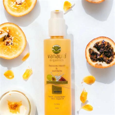 Passion Fruit and Saffron Skin Repairing Rich Moisturizing Body Milk C ...