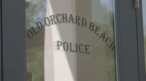 Old Orchard Beach police chief says officer detained by ICE cleared ...