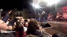 concerto gemelli diversi kyra kole apre il concerto di gemelli diversi a galatone concerto gemelli diversi kyra kole apre il concerto di gemelli diversi a galatone
