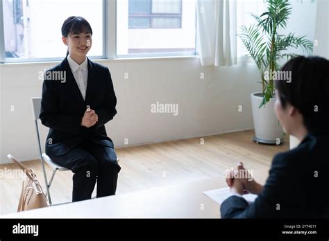 Interview Scene 的图像结果
