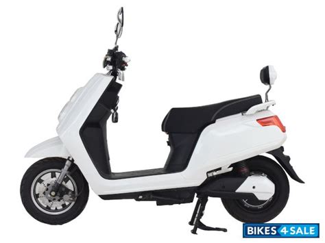 Super Eco SE1 price, specs, mileage, colours, photos and reviews ...