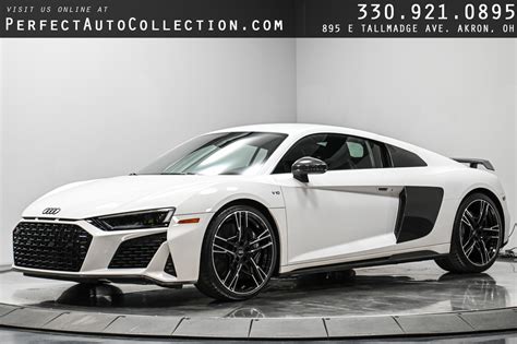 Audi R8 Spyder White Interior