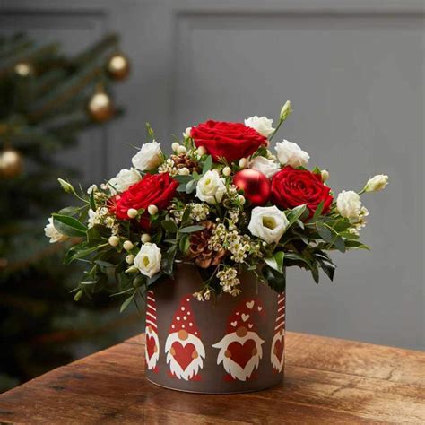 How To Make Beachy Floral Arrangements: Step By Step Guide | Storables