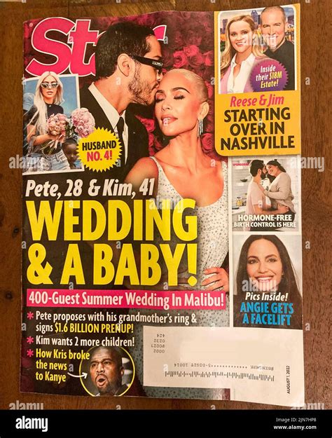 The cover of the August 1, 2022 Star magazine features the ÒimminentÓ ...