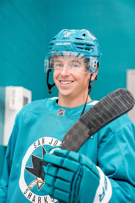San Jose Sharks on Twitter: "This is for Henry Thrun fans and Henry Thrun fans only‼️ 😁😁😁😁😁😁 ...