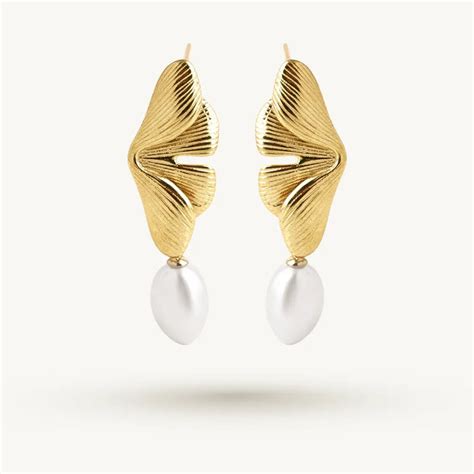 Pearl Accent Wing Drop Earring – PALMONAS
