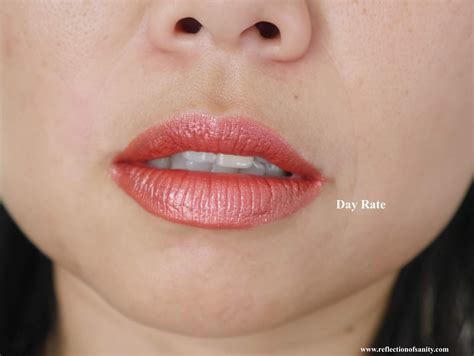 METALLIC LIPS WITH RUNWAY ROGUE LIQUID LIPSTICKS / Reflection of Sanity