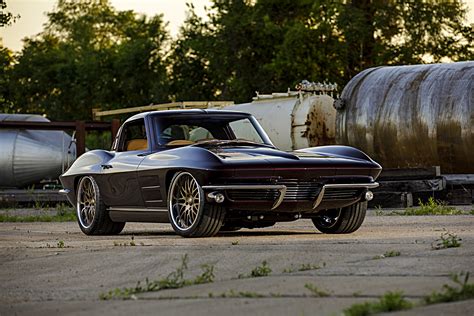 Subtly Spectacular 1963 Split-Window Corvette