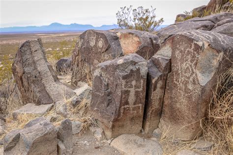 Snapshots: Three Rivers Petroglyph Site — Miles 2 Go