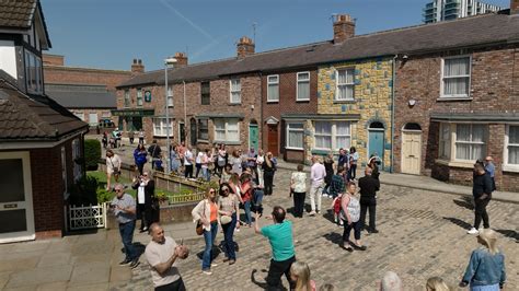 Experience - The Coronation Street Experience