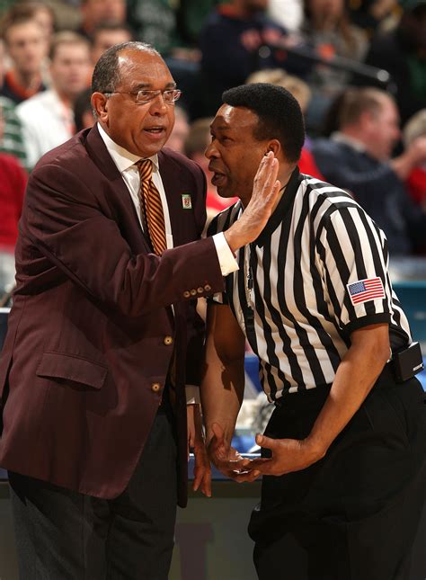College Basketball: NCAA Referees Have Their Own Selection Sunday