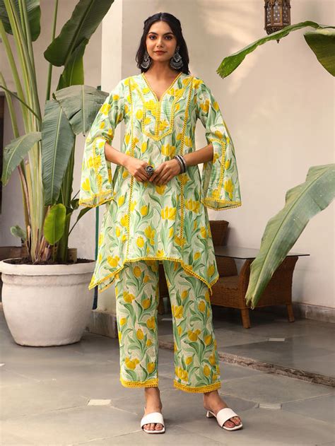 Buy Ivory Pink Printed Cotton Kurta with Pants- Set of 2 | VJ194S24/01 ...