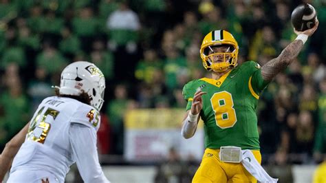 How to watch #1 Oregon Ducks vs. Wisconsin football: Time, TV channel ...