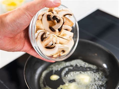 Three Cheese Frittata with Baby Spinach and Mushrooms | Bosch Home ...