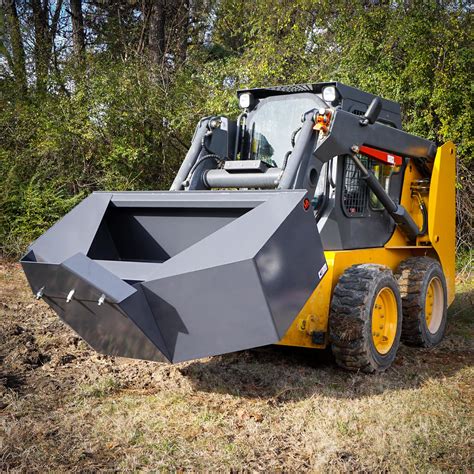 Titan Attachments UA Skid Steer Cement and Concrete Bucket with Spout 3 ...