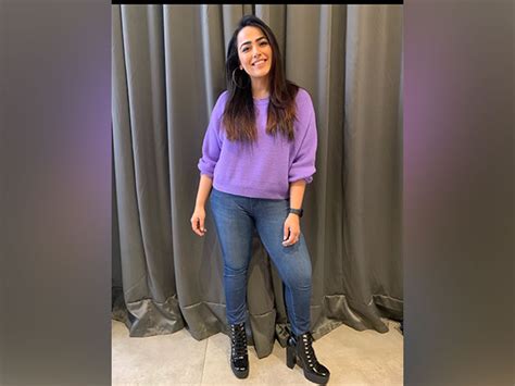 'Lamberghini' fame Ragini Tandan comes up with new song