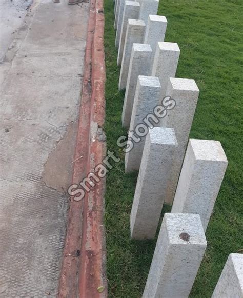 Stone Pergolas And Pillars Manufacturer, Supplier from Bangalore