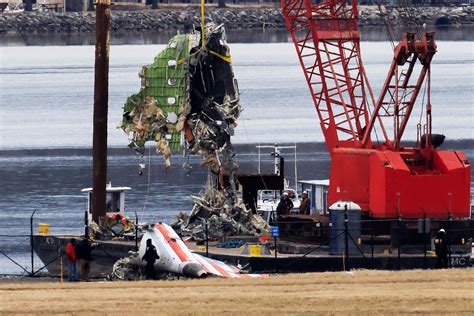 US senators want defense bill helicopter provision dropped ...